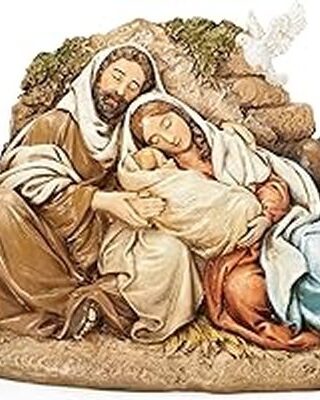 089945589870 Restful Holy Family (Figurine)
