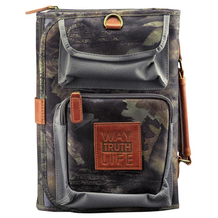 6006937120860 Tri-Fold Realtree Camo Bible / Book Organizer w/Way-Truth-Life" Badge (Large) C"