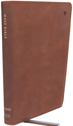 9781400334889 NET Large Print Thinline Reference Edition Comfort Print